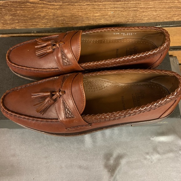 Allen Edmonds Loafer